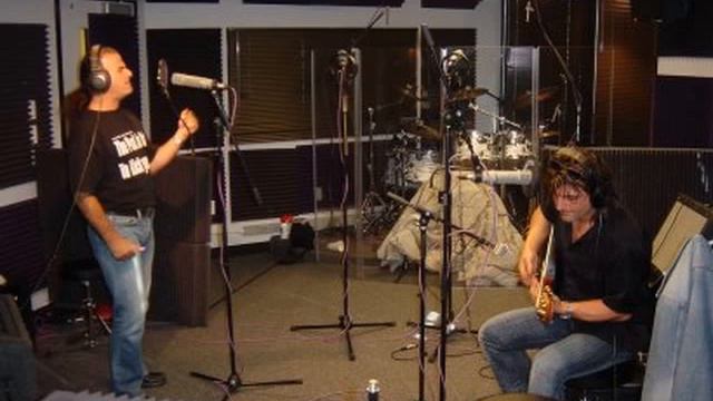 Krokus - Screaming In The Night (unplugged)