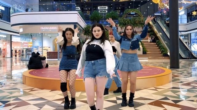 [K-POP IN PUBLIC | ONE TAKE] BLACKPINK - ‘Pink Venom’ cover dance by HEADWAY смотреть онлайн