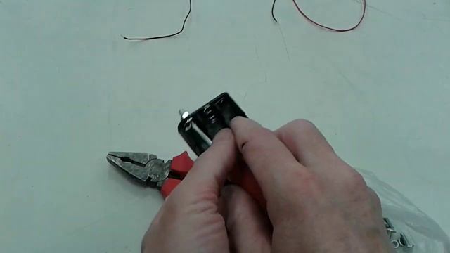 Батарейки для школы: пальчиковые вместо квадратной смотреть онлайн