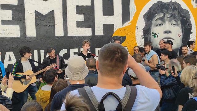 #ЦойЖив Восьмиклассница смотреть онлайн