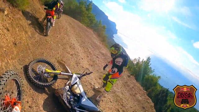 Enduro Balaklava / Эндуро Балаклава смотреть онлайн