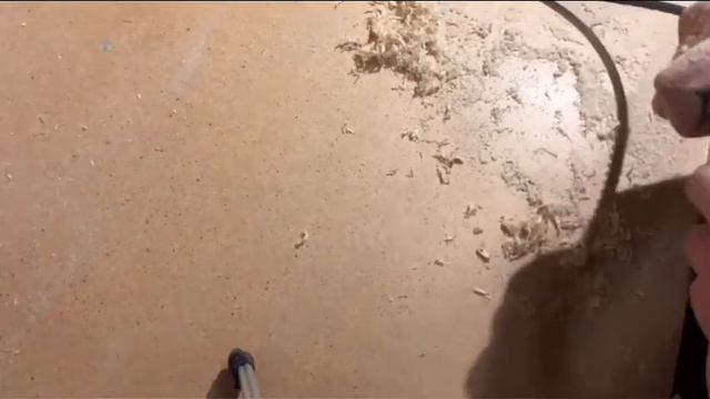 Деревянная ложка из куска липы с помощью дремеля #diy #самоделки смотреть онлайн