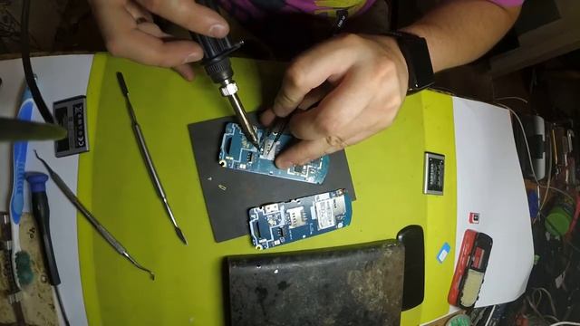 телефон не видит сим карту samsung e1080 смотреть онлайн