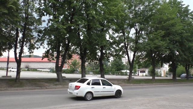 Прогулка по улицам и дворам города Нальчика. По просьбе подписчика улица Ватутина. смотреть онлайн