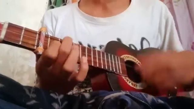 Sayang jangan marah marah cover ukulele смотреть онлайн