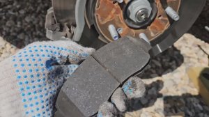 08 серия, HAVAL M6 2024, замена передних тормозных колодок.