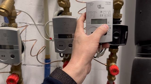 ?Как регулировать, настраивать отопление в квартире?￼ ЧАСТЬ 1 из 3 смотреть онлайн