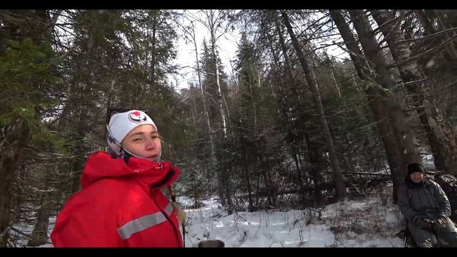 НОЧЕВКА В ИЗБЕ НА ЖУРАВЛИНЫХ БОЛОТАХ | ОТНУРОК - ИНЗЕРСКИЕ ЗУБЧАТКИ | ЧАСТЬ БОЛЬШОЙ УРАЛЬСКОЙ ТРОП смотреть онлайн