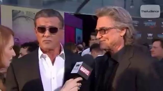 Kurt Russell Sylvester Stallone Interview - Guardians of the Galaxy Vol. 2 Red Carpet Premiere смотреть онлайн