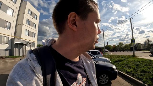 Сделал классную полку под 19л бутылки с водой для дома. смотреть онлайн