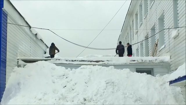 Уборка снега в Барнауле смотреть онлайн