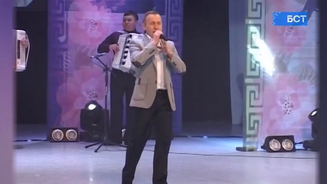 Марат Шәйбәков - Туганнар булып калыйк смотреть онлайн