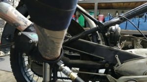 Иж 49 - полная реставрация впереди, а сейчас разбираем мотоцикл полностью..mp4