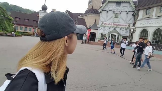 Поездка в EVERLAND | Самый большой аттракцион в МИРЕ смотреть онлайн
