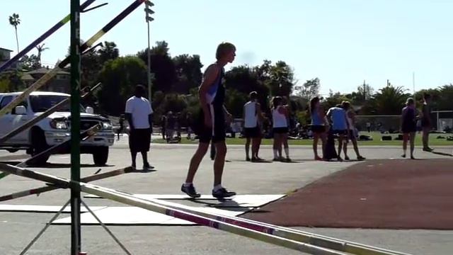 Trevor hits personal best 5 feet 8 inches смотреть онлайн