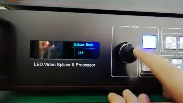 three-windows Led Splicing Processor sc359 splicing function смотреть онлайн