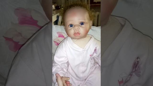 Алесе плохо рвёт 🤢 смотреть онлайн