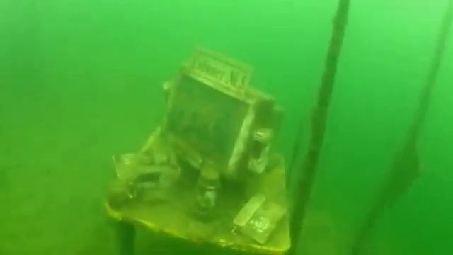 Что можно увидеть на дне подмосковного озера смотреть онлайн