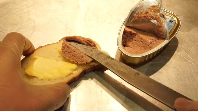 Бутерброд с паштетом (Pate Sandwich) смотреть онлайн