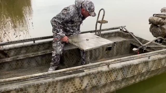 Лодка болотоход-Мотор болотоход.