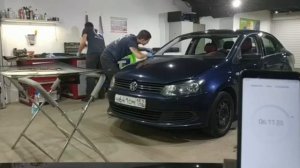 Профессиональная замена лобового стекла "VW POLO"