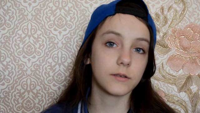 Обзор на стикеры с группы в Вк Monster Stickers/ Обклеила весь скейт ?!