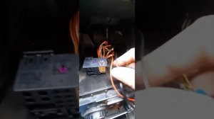 Установка  китайского блютус адаптера Шкода Октавия А5 .