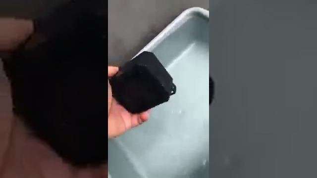 Speaker Bluetooth Portable Waterproof Tahan Banting LENYES S105 -1 смотреть онлайн