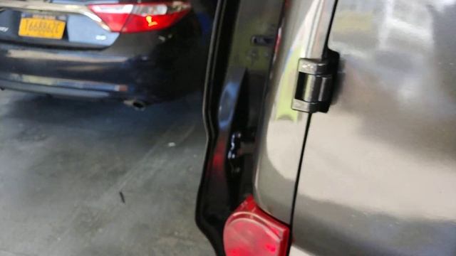 NISSAN NV 200 PAINT JOB GREY METALIC FULL COVER смотреть онлайн