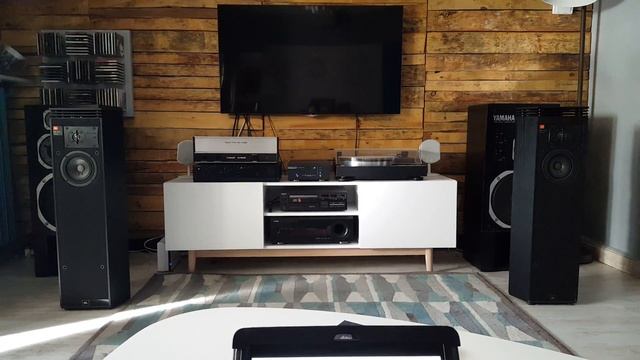 JBL HP 420 + Crown D150A + Harman Kardon citation 21 + Musical Fidelity M1DAC смотреть онлайн