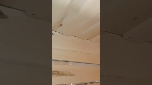 Монтаж необрезной липы в парилке. #handmade #woodprojects #дача #wood #своимируками #diy смотреть онлайн