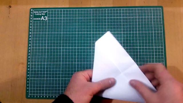 Левша ТВ. Уроки оригами. Бумажный кораблик (Урок №2) смотреть онлайн