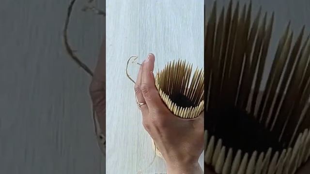 DIY Ваза для цветов из шпажек и джута своими руками. Кашпо для цветов. Поделки из бутылки. Декор смотреть онлайн