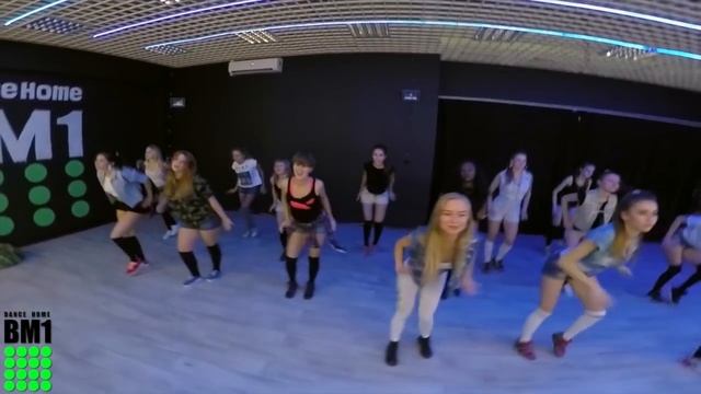 Female Dancehall | Milli | Aidonia - Ride Pon Cocky смотреть онлайн