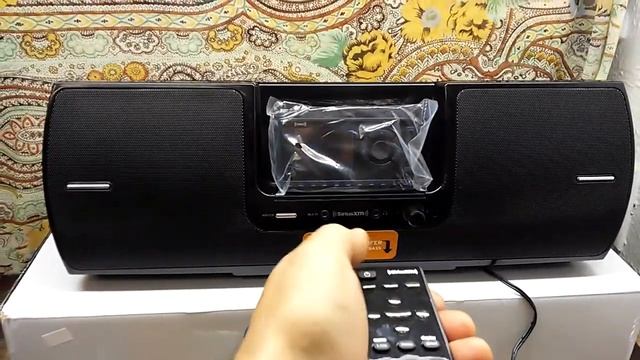 0823 SiriusXM Portable Speaker Dock SD2 смотреть онлайн