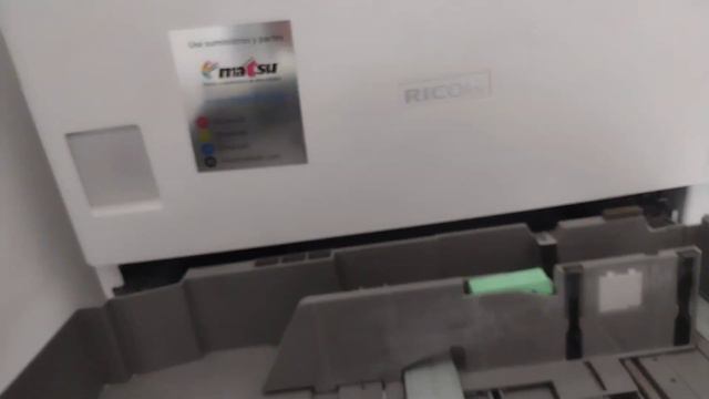 ERROR SC501 RICOH (PROBLEMAS DE BANDEJA смотреть онлайн