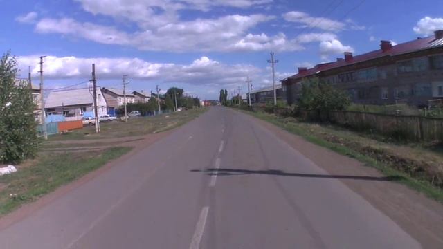 Едим на заправку с Сашкой !) на мапедке !) смотреть онлайн