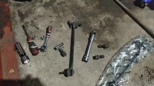 Skoda Rapid 1.2 tsi Замена стойки стабилизатора, неожиданно вышла из строя на 20 тис.