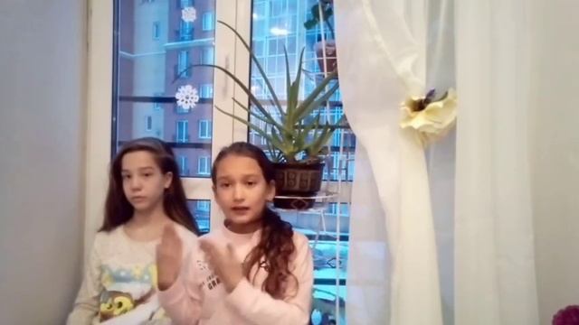 Кто из вас? //Лиза не любит детей??? смотреть онлайн