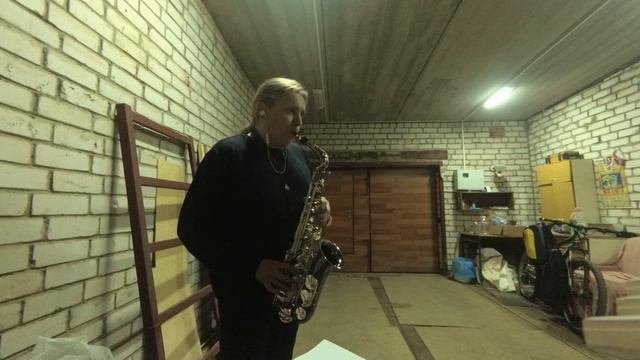 Саксофон 1 смотреть онлайн