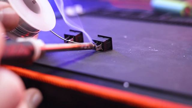 Самодельные портативные TWS колонки 3w+3w. На платах с Aliexpress смотреть онлайн