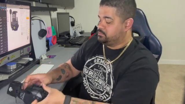 Walker's Razor Walkie Talkie Handsfree Communication up to 3 Miles , Black (Spanish) смотреть онлайн