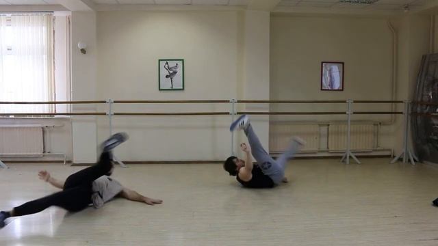 Men's Reggaeton смотреть онлайн
