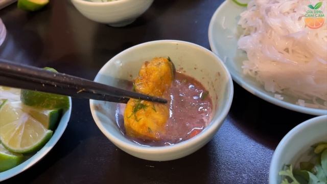 4 NGÀY Ở HÀ NỘI CHÚNG MÌNH ĂN NHỮNG MÓN GÌ ??? смотреть онлайн