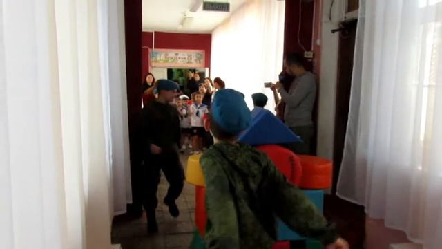 Военно-спортивная игра "Зарница - Дорога чести" посвященная празднованию Дня защитника Отечества смотреть онлайн