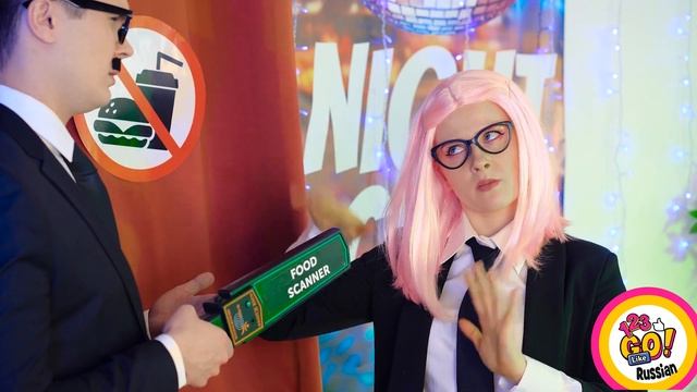 КРУТЫЕ СПОСОБЫ ПРОНЕСТИ СЛАДОСТИ КУДА УГОДНО || Лайфхаки и хитрости с конфетами от 123 GO Like! смотреть онлайн