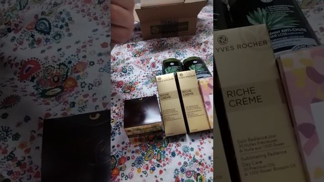 Заказ,распаковка ив роше #yvesrocher ❤️по бланку сентября. смотреть онлайн