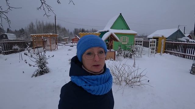 6 соток в январе. На даче тихо и светло, а в сердце радость и тепло, поскольку близко Рождество. смотреть онлайн