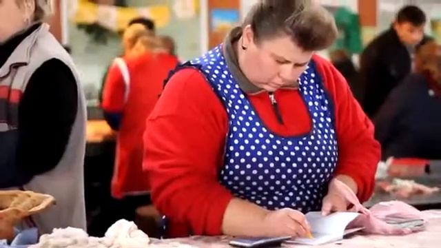 Крестная семья - Чаек, лимончик кипяток (Народная версия) смотреть онлайн