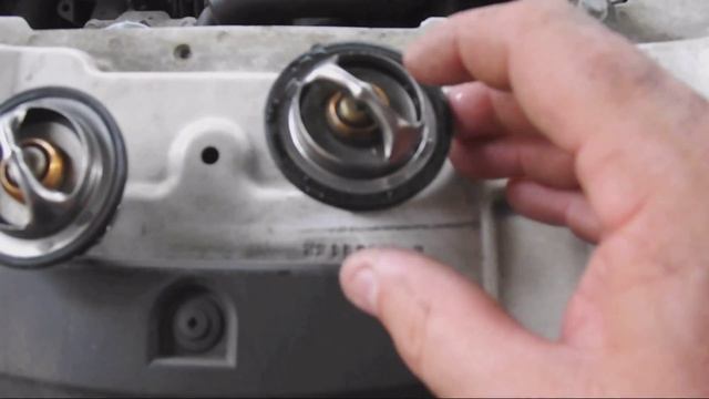 2008 Saturn Vue Thermostat change смотреть онлайн